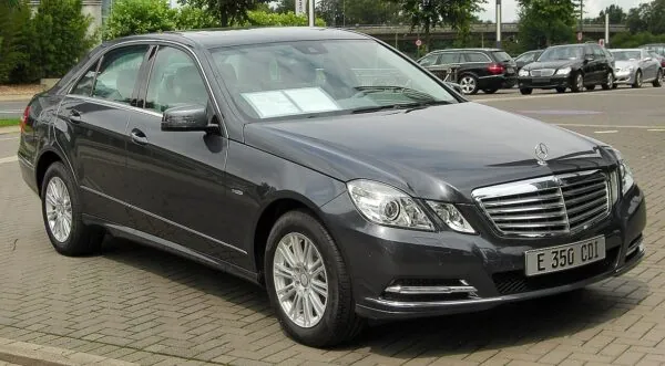Mercedes 350 CDI Motorschaden: Alle Warnsignale & Kosten