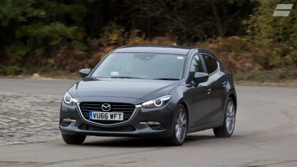 Mazda 2.2 Diesel Motorschaden: Symptome und Kosten