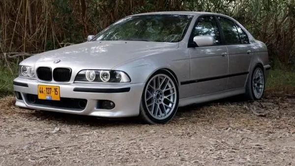 BMW E39 Motorschaden: alle Ursachen / Reparatur-Kosten