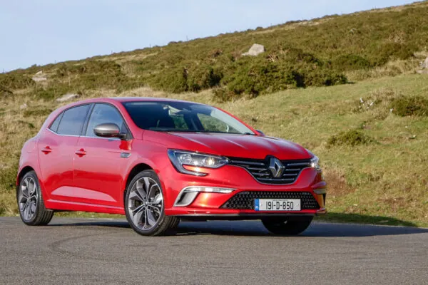 Renault Megane Motorschaden: Ursachen / Kosten (alle Baujahre)