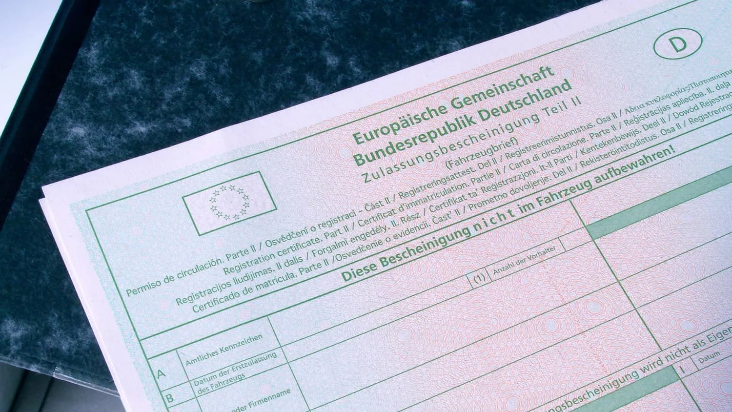 Auto verkaufen ohne Fahrzeugbrief: Was erlaubt ist – und wo es gefährlich wird